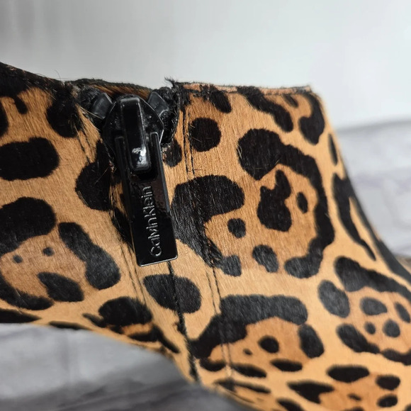 Calvin Klein Jeanna Statement 🐆 Leapord Hair Ankle Bootie Heels Size 6 - Picture 11 of 16